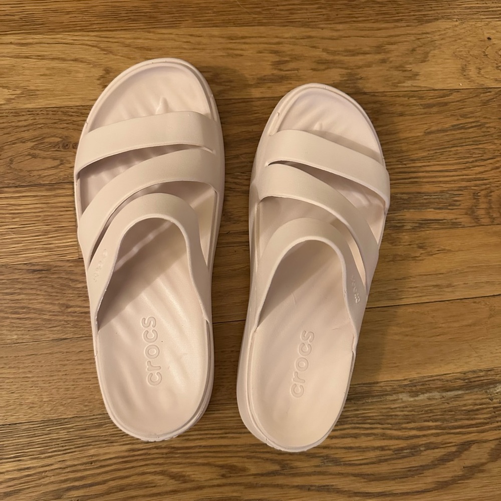 Crocs Getaway Strappy sandal